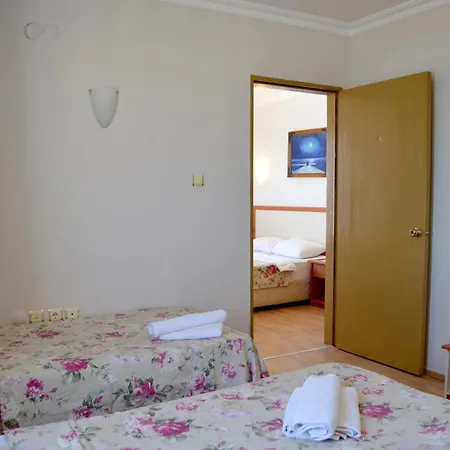 Grand Milano Otel 3*