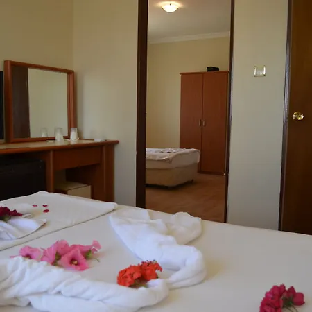 Otel Grand Milano 3*